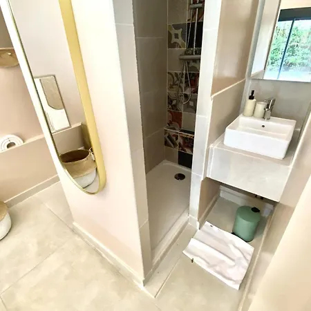 아파트 Comfortable With Nice Balcony 몽펠리에