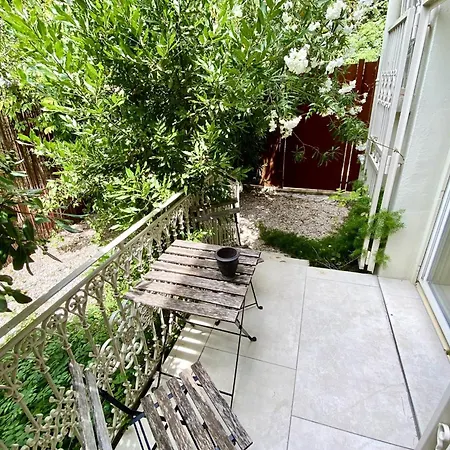아파트 Comfortable With Nice Balcony 몽펠리에